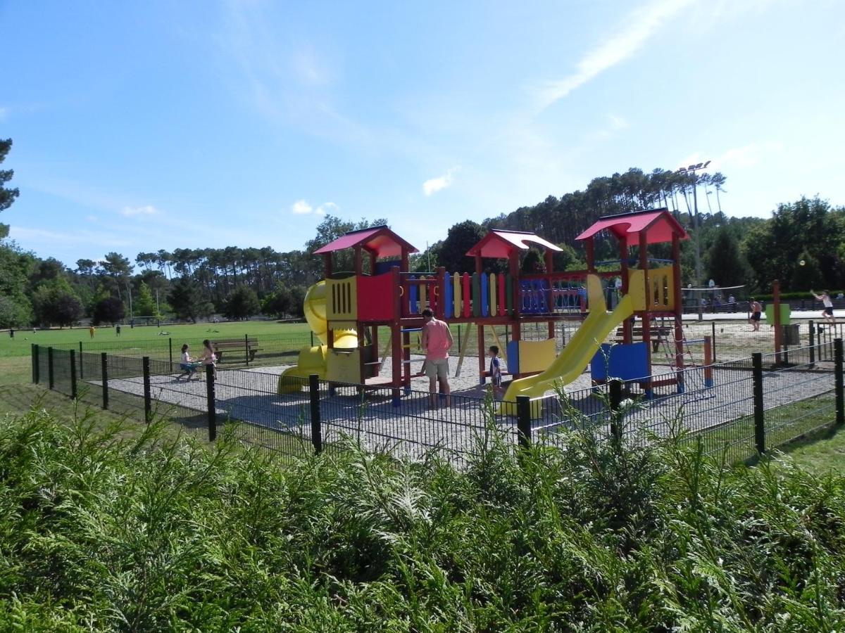 Village Vacances Les Chenes De Léon Zewnętrze zdjęcie